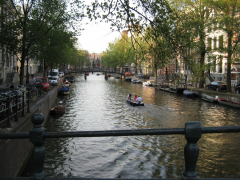 Super cute canals everywhere