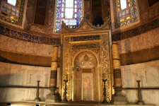 The Muslim alter is off-center to face Mecca