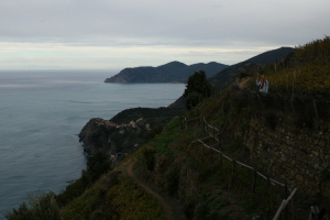 Alonna, hiking on the higher route
