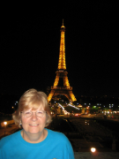 Robin and the Eiffel Tower