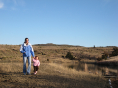 t08_24-thanksgiving-heather-and-annaliese.jpg